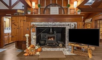 107 Overlook Rd, Andover, NJ 07860