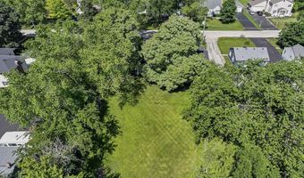 41073 N 1st St, Antioch, IL 60002