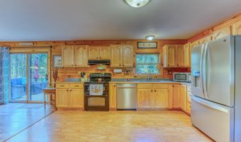 757 Maple St, Bethlehem, NH 03574