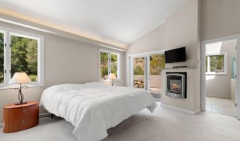 1880 Trout Gulch Rd, Aptos, CA 95003