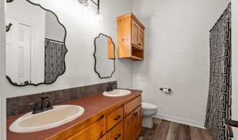 3819 TPC Dr, Alma, AR 72921