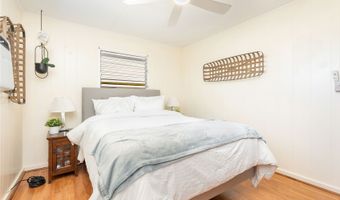 99-354 Honohono St, Aiea, HI 96701