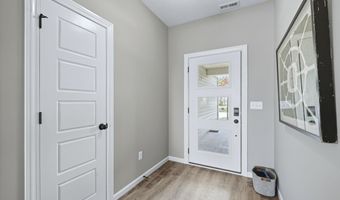 112 Oak Tree Pl, Avilla, IN 46710