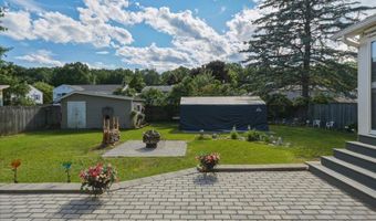 2047 North Ave, Burlington, VT 05408