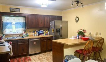 6808 Radford Rd, Athens, OH 45701