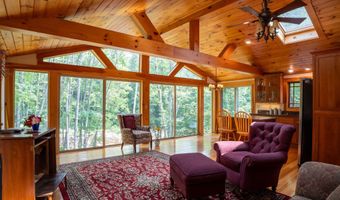 7 River And Pines Condo Rd, Bartlett, NH 03812