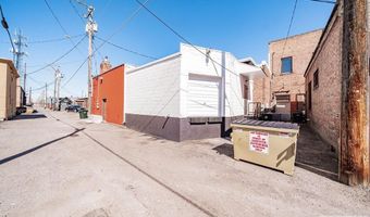 27 NW Main St, Blackfoot, ID 83221
