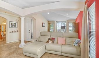 6803 CROMWELL GARDEN Dr, Apollo Beach, FL 33572