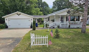 216 N Vincennes St, Adams, WI 53910