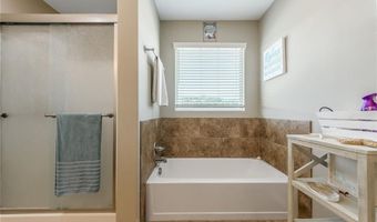 16803 Onyx Ter, Basehor, KS 66007