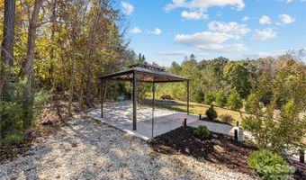 723 Yorkshire Dr, Albemarle, NC 28001