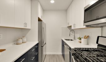 2400 41ST St NW 212, Washington, DC 20007