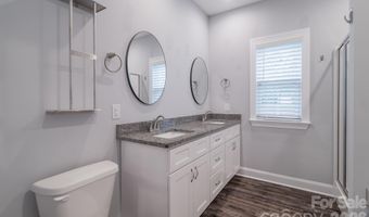 939 Old Stagecoach Rd, Camden, SC 29020