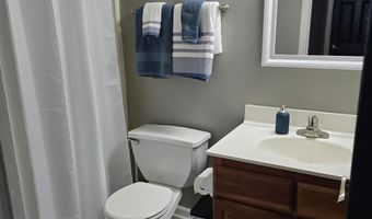 8460 Ferguson Cir, Avon, IN 46123