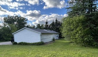 40231 N Dell Dr, Antioch, IL 60002