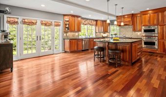 3801 WASHINGTON WOODS Dr, Alexandria, VA 22309