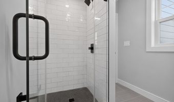 28 Amsden St 28, Arlington, MA 02474