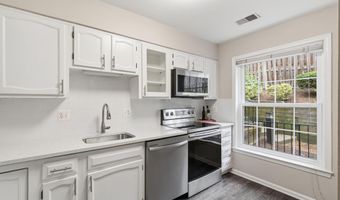 4915 7TH Rd S 4915, Arlington, VA 22204