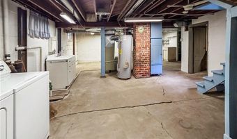 213 W 2nd St, Alma, MO 64001