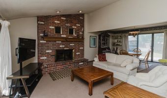 924 W Cedarwood Ct, Andover, KS 67002