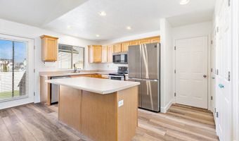 10261 N CARRIAGE, Cedar Hills, UT 84062