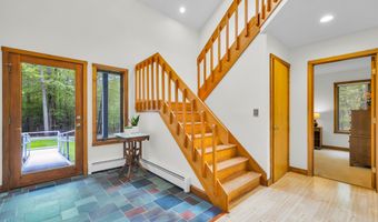 31 Wildwood Dr, Columbia, CT 06237