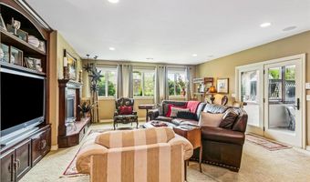 224 E Cedar Ridge Ct, Andover, KS 67002