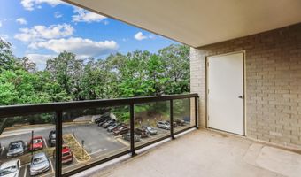 307 YOAKUM Pkwy 406, Alexandria, VA 22304