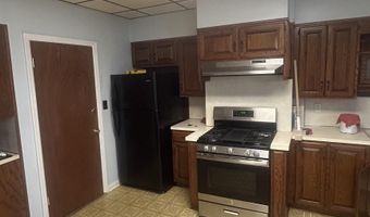 18 W 16TH St 2, Bayonne, NJ 07002