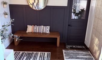 200 S 3RD St, Beresford, SD 57004