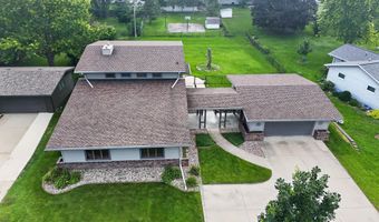2017 Duff Ave, Ames, IA 50010