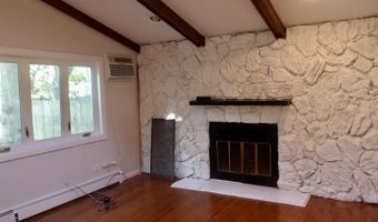 25076 W Edgar Ave, Antioch, IL 60002