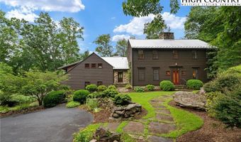 527 Red Tailed Hawk Rd, Banner Elk, NC 28604