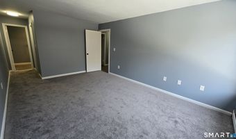 2211 Cromwell Hills Dr 2211, Cromwell, CT 06416