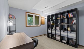 13941 Herald Ct, Apple Valley, MN 55124