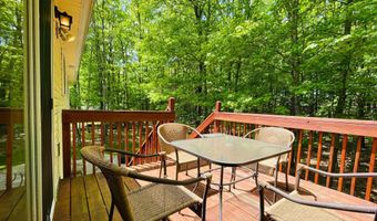 9 SYCAMORE Cir, Albrightsville, PA 18210