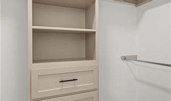 921 Brooks Dr, Alton, TX 78573