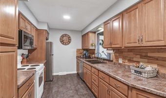 183 Sunrise Dr, Amherst, OH 44001