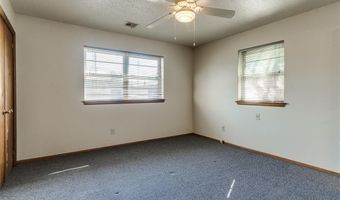 3704 N Riverside Dr, Bethany, OK 73008