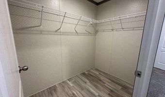 192 Colorado 192, Belleville, MI 48111
