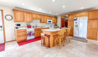 3015 Colorado Dr, Bismarck, ND 58503
