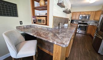 1208 Roosevelt Dr, Atlantic, IA 50022
