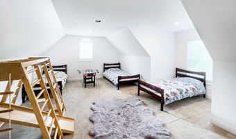 740 N Alamosa Dr, Boiling Springs, SC 29316