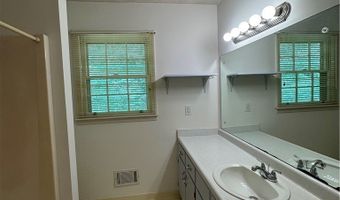 375 Segrest Cir, Athens, GA 30605