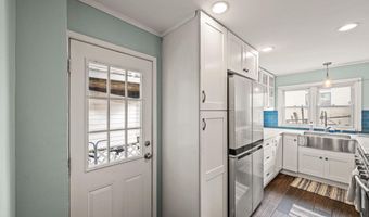 4432 FLEMING St, Philadelphia, PA 19128