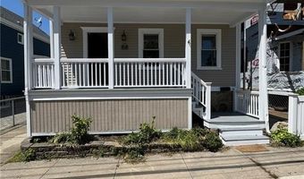 20 Narragansett Ave, Newport, RI 02840