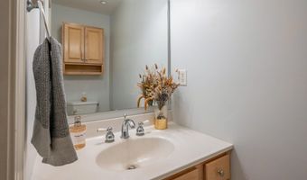 18 Eldon Way A, Atkinson, NH 03811