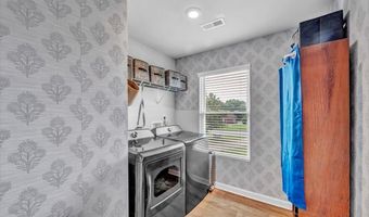 172 Executive Dr, Arab, AL 35016