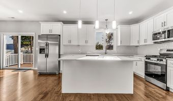 87 Oliver St, Bridgeport, CT 06606