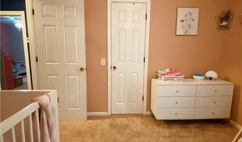 916 Edith Ave, Adrian, MO 64720